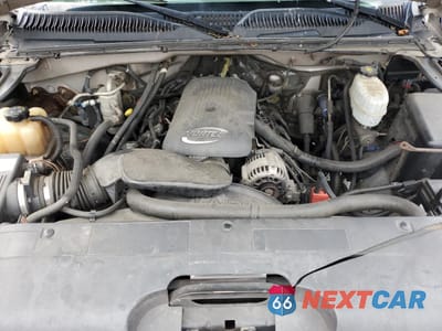 Zdjęcie 7 z 10 samochodu: 2005 CHEVROLET SILVERADO K3500 VIN:1GBHK39U65E184282 - miniatura