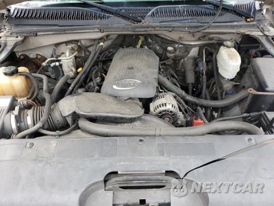 Zdjęcie 7 z 10 samochodu: 2005 CHEVROLET SILVERADO K3500 VIN:1GBHK39U65E184282 - miniatura