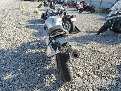 Czwarte zdjęcie samochodu z boku: 2003 SUZUKI SV650 VIN:JS1VP53A132104941 - miniatura