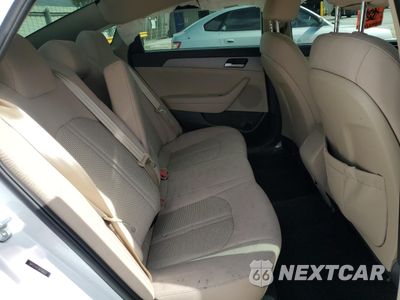 Zdjęcie 11 z 13 samochodu: 2018 HYUNDAI SONATA SE VIN:5NPE24AF7JH700032 - miniatura
