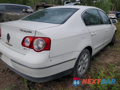 Trzecie zdjęcie samochodu z tyłu: 2007 VOLKSWAGEN PASSAT 2.0T VIN:WVWAK73C67E049911 - miniatura