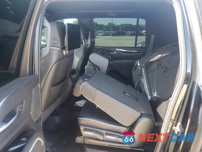 Zdjęcie 10 z 13 samochodu: 2021 CADILLAC ESCALADE ESV SPORT VIN:1GYS4PKL3MR310345 - miniatura
