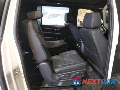 Zdjęcie 11 z 14 samochodu: 2023 GMC YUKON XL DENALI VIN:1GKS2JKL2PR497370 - miniatura