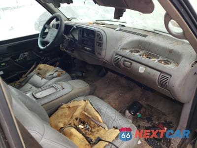 Zdjęcie 8 z 11 samochodu: 1996 CHEVROLET TAHOE K1500 VIN:1GNEK13R5TJ325376 - miniatura