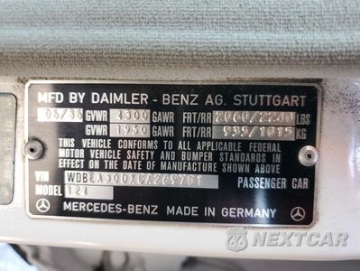 Zdjęcie 12 z 12 samochodu: 1986 MERCEDES-BENZ 300 E VIN:WDBEA30DXGA269701 - miniatura