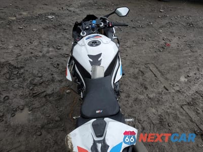 Zdjęcie 6 z 9 samochodu: 2023 BMW S 1000 RR VIN:WB10E6305P6H63560 - miniatura