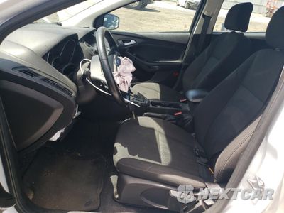 Zdjęcie 7 z 13 samochodu: 2016 FORD FOCUS SE VIN:1FADP3F20GL242583 - miniatura