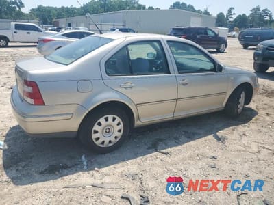 Trzecie zdjęcie samochodu z tyłu: 2005 VOLKSWAGEN JETTA GL VIN:3VWRK69M25M016034 - miniatura