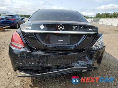Zdjęcie 6 z 12 samochodu: 2017 MERCEDES-BENZ C 300 4MATIC VIN:55SWF4KB3HU232926 - miniatura