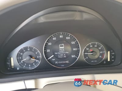 Zdjęcie 9 z 14 samochodu: 2009 MERCEDES-BENZ CLK 350 VIN:WDBTK56F29T105066 - miniatura