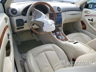 Zdjęcie 8 z 14 samochodu: 2009 MERCEDES-BENZ CLK 350 VIN:WDBTK56F29T105066 - miniatura