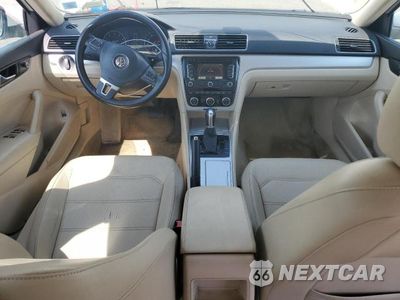 Zdjęcie 8 z 12 samochodu: 2012 VOLKSWAGEN PASSAT SE VIN:1VWBP7A31CC053473 - miniatura