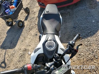 Piąte zdjęcie samochodu w środku: 2017 HONDA GROM 125 VIN:MLHJC6112H5204333 - miniatura