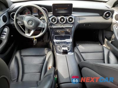 Zdjęcie 8 z 12 samochodu: 2017 MERCEDES-BENZ C 300 4MATIC VIN:55SWF4KB3HU232926 - miniatura