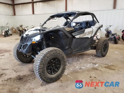 Drugie zdjęcie samochodu z przodu: 2023 CAN-AM MAVERICK X3 RS TURBO RR VIN:3JBVJAV48PE001390 - miniatura