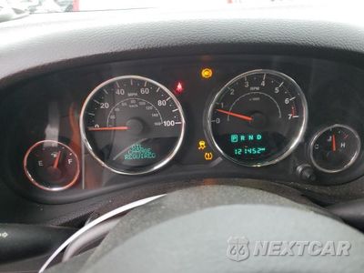 Zdjęcie 9 z 13 samochodu: 2017 JEEP WRANGLER UNLIMITED SAHARA VIN:1C4BJWEG8HL705072 - miniatura