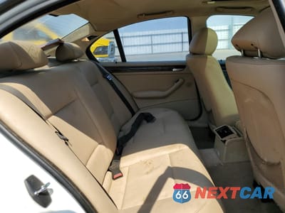 Zdjęcie 10 z 13 samochodu: 2002 BMW 325 I VIN:WBAET37482NG82249 - miniatura