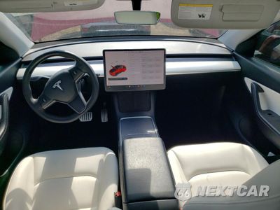 Zdjęcie 8 z 12 samochodu: 2021 TESLA MODEL Y VIN:5YJYGDEE9MF123037 - miniatura