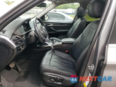 Zdjęcie 7 z 13 samochodu: 2016 BMW X5 XDRIVE35I VIN:5UXKR0C5XG0S92030 - miniatura