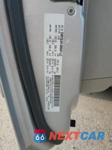 Zdjęcie 13 z 13 samochodu: 2010 VOLKSWAGEN ROUTAN SE VIN:2V4RW3D11AR138394 - miniatura