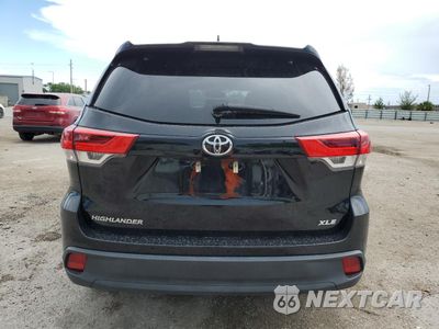 Zdjęcie 6 z 13 samochodu: 2019 TOYOTA HIGHLANDER SE VIN:5TDKZRFHXKS564058 - miniatura