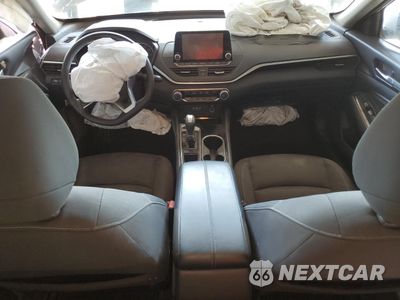 Zdjęcie 8 z 11 samochodu: 2021 NISSAN ALTIMA SV VIN:1N4BL4DV4MN309868 - miniatura