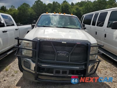 Piąte zdjęcie samochodu w środku: 2015 FORD F550 SUPER DUTY VIN:1FD0W5GT7FEA16683 - miniatura