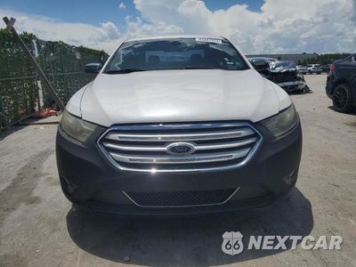 Piąte zdjęcie samochodu w środku: 2014 FORD TAURUS LIMITED VIN:1FAHP2F86EG179771 - miniatura