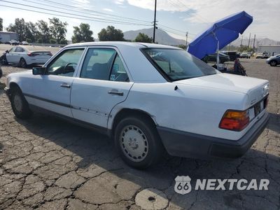 Drugie zdjęcie samochodu z przodu: 1986 MERCEDES-BENZ 300 E VIN:WDBEA30DXGA269701 - miniatura