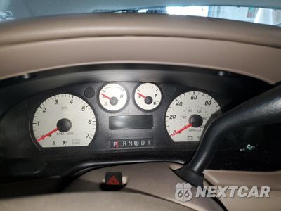Zdjęcie 17 z 24 samochodu: 2005 MERCURY SABLE GS VIN:1MEFM502X5A625387 - miniatura