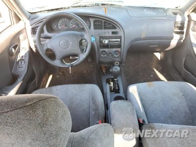 Zdjęcie 8 z 14 samochodu: 2002 HYUNDAI ELANTRA GLS VIN:KMHDN45DX2U280135 - miniatura