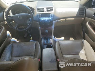 Zdjęcie 8 z 12 samochodu: 2006 HONDA ACCORD EX VIN:1HGCM66596A036863 - miniatura