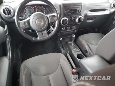 Zdjęcie 8 z 13 samochodu: 2017 JEEP WRANGLER UNLIMITED SAHARA VIN:1C4BJWEG8HL705072 - miniatura