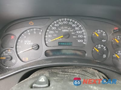 Zdjęcie 8 z 10 samochodu: 2005 CHEVROLET SILVERADO K3500 VIN:1GBHK39U65E184282 - miniatura