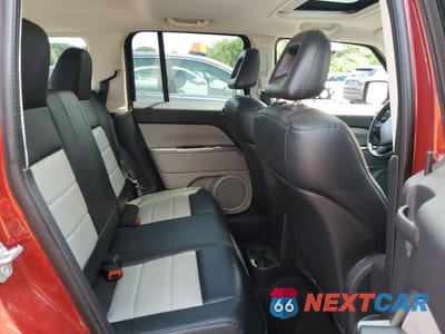 Zdjęcie 10 z 14 samochodu: 2007 JEEP PATRIOT LIMITED VIN:1J8FF48WX7D316459 - miniatura