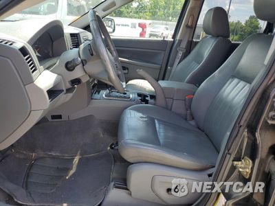 Zdjęcie 7 z 13 samochodu: 2005 JEEP GRAND CHEROKEE LAREDO VIN:1J4GS48K85C524891 - miniatura