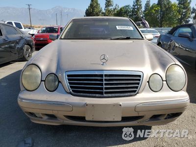 Piąte zdjęcie samochodu w środku: 2000 MERCEDES-BENZ E 320 VIN:WDBJF65J9YB083451 - miniatura