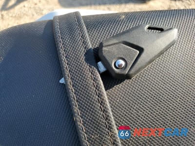 Zdjęcie 8 z 10 samochodu: 2017 HONDA GROM 125 VIN:MLHJC6112H5204333 - miniatura