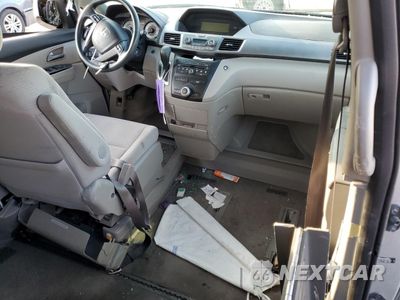 Zdjęcie 8 z 13 samochodu: 2011 HONDA ODYSSEY EX VIN:5FNRL5H41BB061431 - miniatura