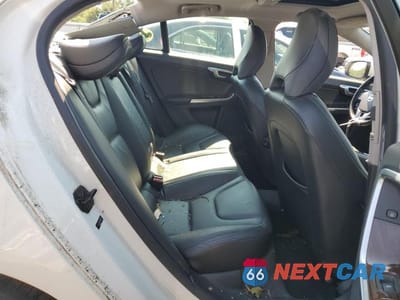 Zdjęcie 10 z 12 samochodu: 2012 VOLVO S60 T5 VIN:YV1622FS7C2081106 - miniatura