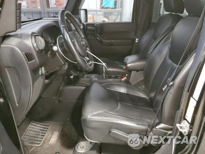 Zdjęcie 7 z 13 samochodu: 2014 JEEP WRANGLER UNLIMITED SAHARA VIN:1C4BJWEG7EL283565 - miniatura