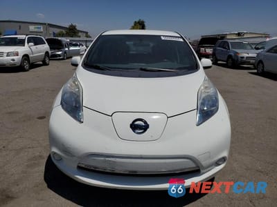 Piąte zdjęcie samochodu w środku: 2013 NISSAN LEAF S VIN:1N4AZ0CP8DC425169 - miniatura