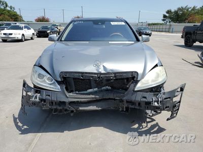 Piąte zdjęcie samochodu w środku: 2012 MERCEDES-BENZ S 550 VIN:WDDNG7DB7CA419845 - miniatura