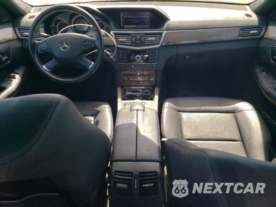 Zdjęcie 8 z 12 samochodu: 2011 MERCEDES-BENZ E 350 BLUETEC VIN:WDDHF2EB1BA444479 - miniatura