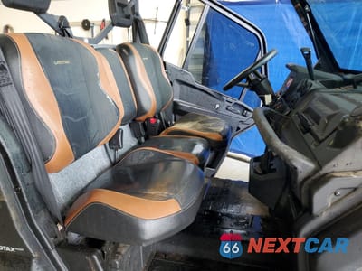 Piąte zdjęcie samochodu w środku: 2023 CAN-AM DEFENDER LIMITED CAB HD10 VIN:3JBUVAX40PK004833 - miniatura