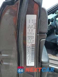 Zdjęcie 13 z 13 samochodu: 2017 JEEP GRAND CHEROKEE LAREDO VIN:1C4RJFAG6HC826056 - miniatura