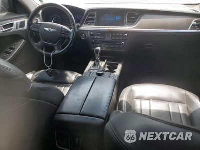Zdjęcie 8 z 12 samochodu: 2016 HYUNDAI GENESIS 3.8L VIN:KMHGN4JE6GU121888 - miniatura