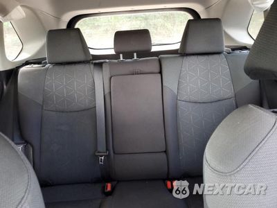 Zdjęcie 10 z 13 samochodu: 2022 TOYOTA RAV4 XLE VIN:2T3W1RFV0NC212609 - miniatura