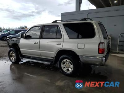 Drugie zdjęcie samochodu z przodu: 1996 TOYOTA 4RUNNER SR5 VIN:JT3GN86R6T0012344 - miniatura