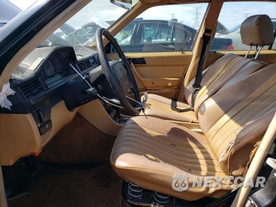 Zdjęcie 7 z 12 samochodu: 1986 MERCEDES BENZ 300 E VIN:WDBEA30056A122976 - miniatura